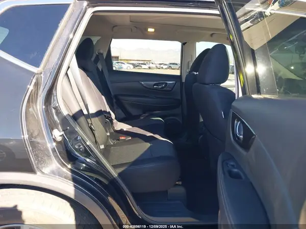 5N1AT2MV6LC795843 2020 NISSAN ROGUE - Image 8