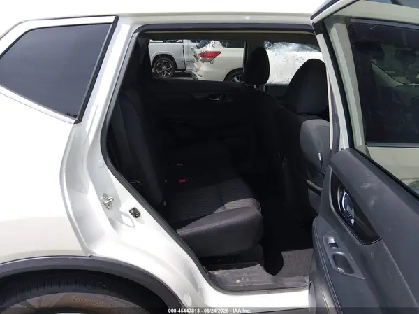 5N1AT2MV6LC796717 2020 NISSAN ROGUE - Image 8