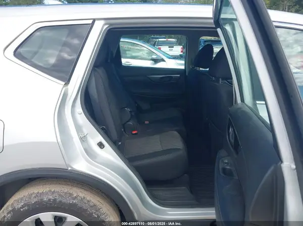 5N1AT2MV6LC801866 2020 NISSAN ROGUE - Image 8