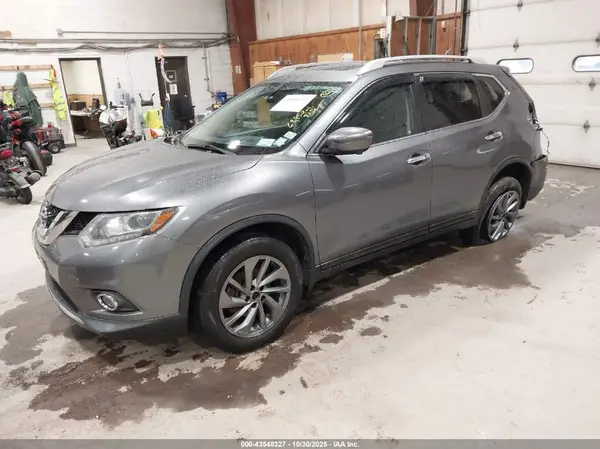 5N1AT2MV7GC735317 2016 NISSAN ROGUE - Image 2