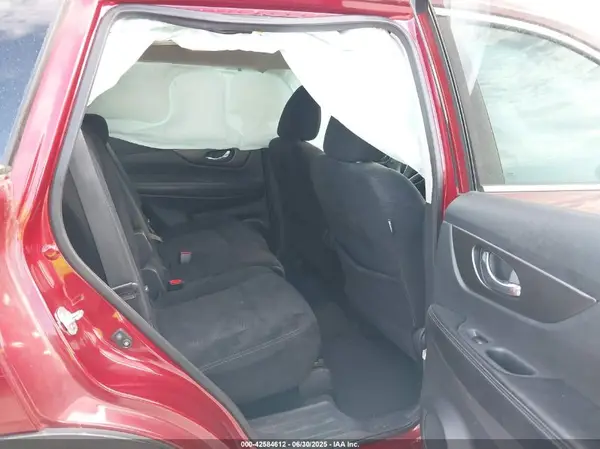 5N1AT2MV7GC740811 2016 NISSAN ROGUE - Image 8