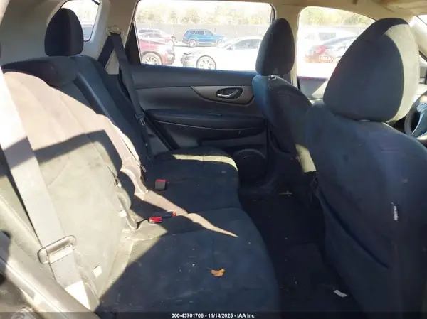5N1AT2MV7GC745460 2016 NISSAN ROGUE - Image 8