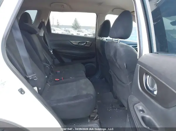 5N1AT2MV7GC745622 2016 NISSAN ROGUE - Image 8