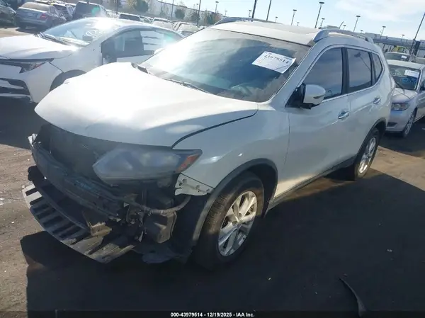 5N1AT2MV7GC758807 2016 NISSAN ROGUE - Image 2