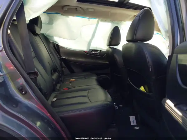 5N1AT2MV7GC762498 2016 NISSAN ROGUE - Image 8