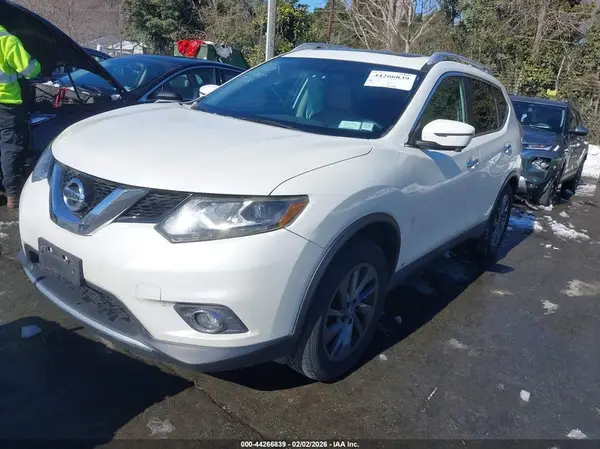 5N1AT2MV7GC768687 2016 NISSAN ROGUE - Image 2