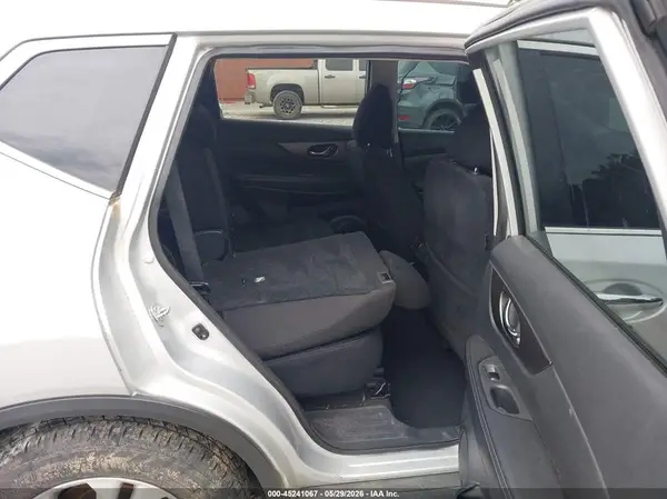 5N1AT2MV7GC776028 2016 NISSAN ROGUE - Image 8