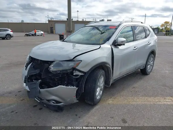 5N1AT2MV7GC792245 2016 NISSAN ROGUE - Image 2
