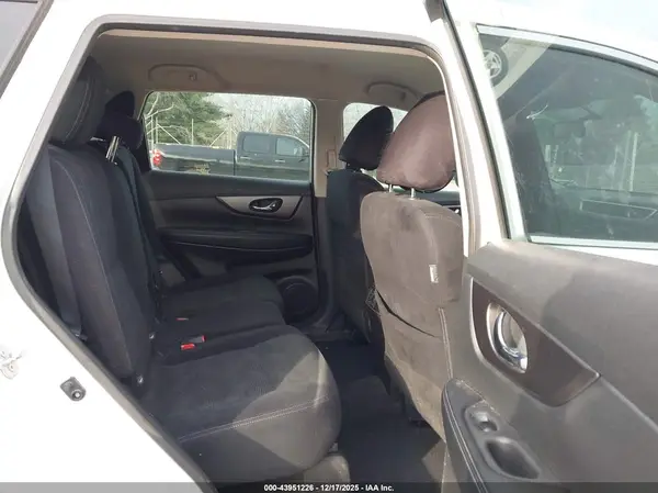 5N1AT2MV7GC797753 2016 NISSAN ROGUE - Image 8
