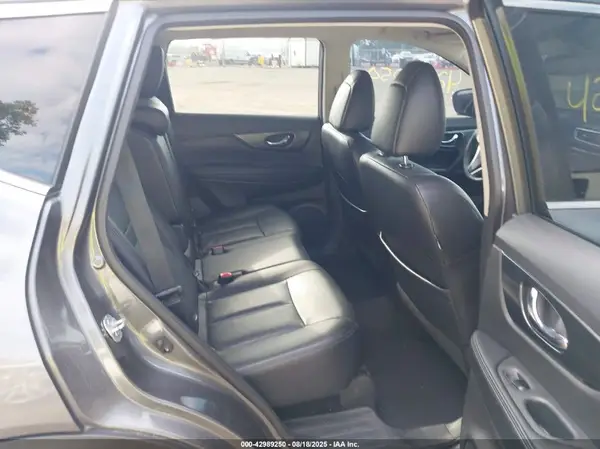 5N1AT2MV7GC823400 2016 NISSAN ROGUE - Image 8