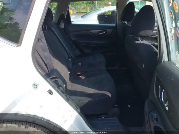 5N1AT2MV7GC825258 2016 NISSAN ROGUE - Image 8