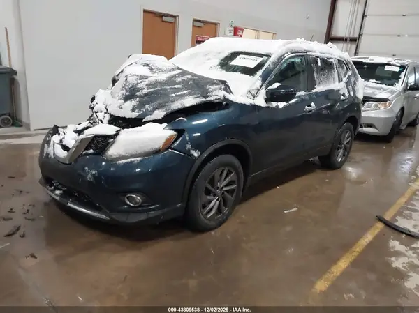 5N1AT2MV7GC862858 2016 NISSAN ROGUE - Image 2