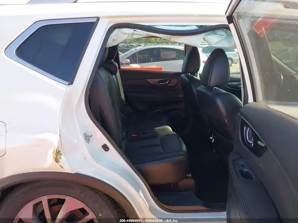 5N1AT2MV7GC896105 2016 NISSAN ROGUE - Image 8