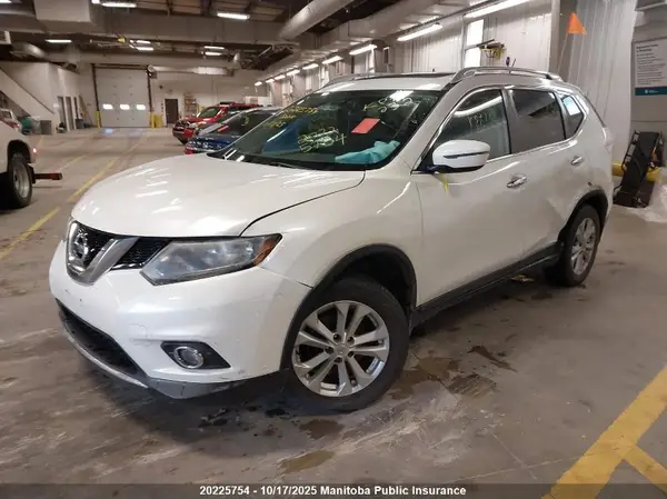5N1AT2MV7GC911685 2016 NISSAN ROGUE - Image 2