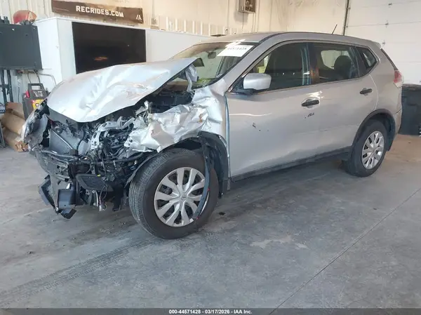 5N1AT2MV7GC924050 2016 NISSAN ROGUE - Image 2