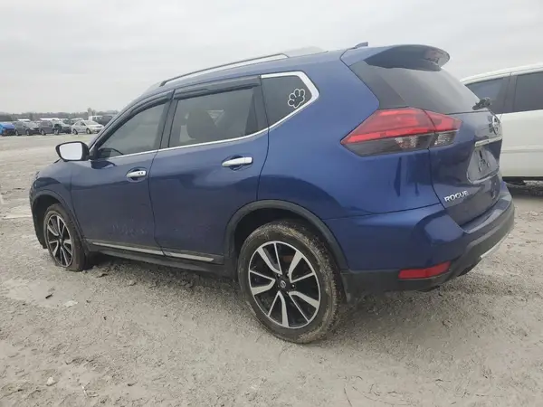 5N1AT2MV7HC739885 2017 NISSAN ROGUE - Image 2