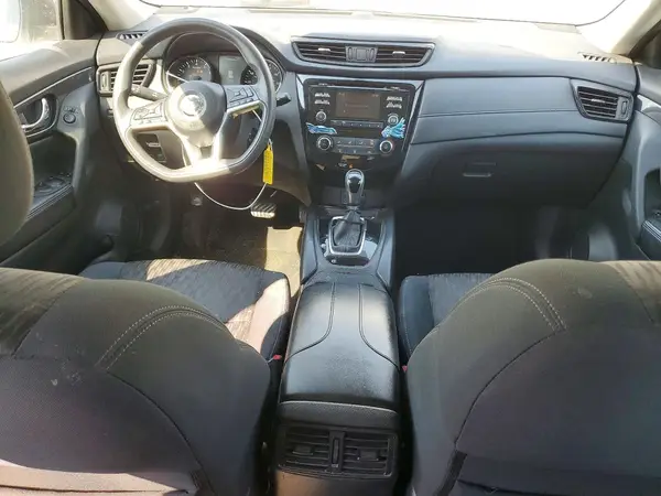 5N1AT2MV7HC745136 2017 NISSAN ROGUE - Image 8