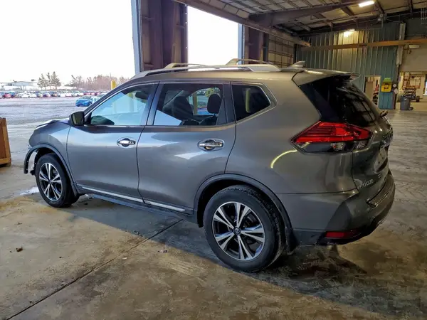 5N1AT2MV7HC752376 2017 NISSAN ROGUE - Image 2