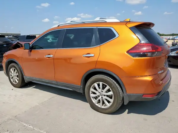 5N1AT2MV7HC752569 2017 NISSAN ROGUE - Image 2