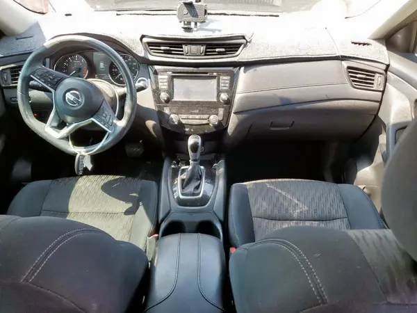 5N1AT2MV7HC752569 2017 NISSAN ROGUE - Image 8