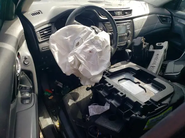 5N1AT2MV7HC756153 2017 NISSAN ROGUE - Image 8