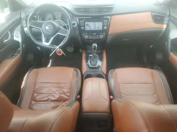 5N1AT2MV7HC762549 2017 NISSAN ROGUE - Image 8