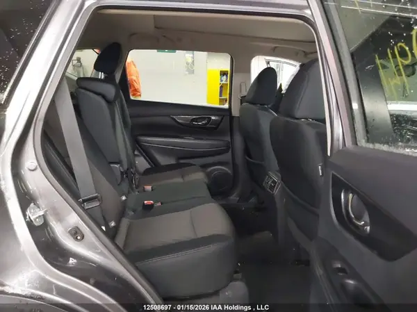 5N1AT2MV7HC762941 2017 NISSAN ROGUE - Image 8