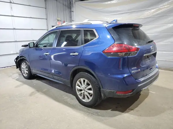 5N1AT2MV7HC767671 2017 NISSAN ROGUE - Image 2