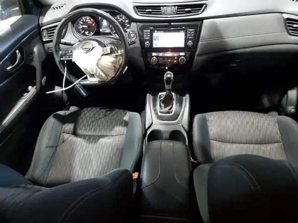5N1AT2MV7HC767671 2017 NISSAN ROGUE - Image 8