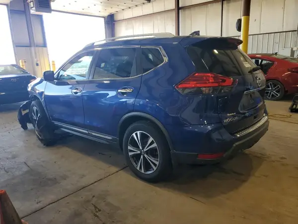 5N1AT2MV7HC767721 2017 NISSAN ROGUE - Image 2