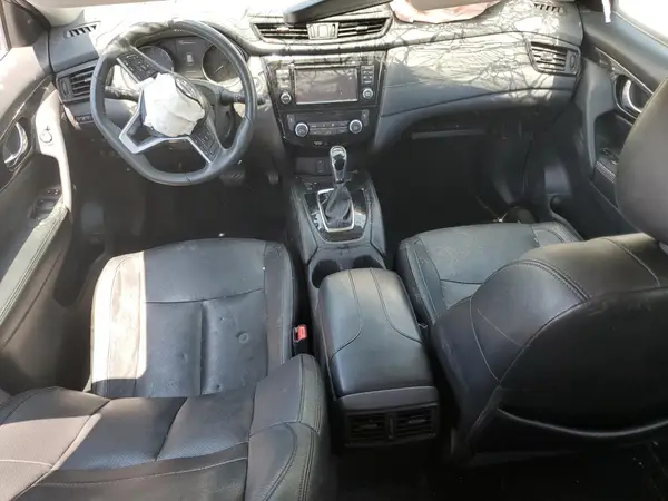 5N1AT2MV7HC769579 2017 NISSAN ROGUE - Image 8