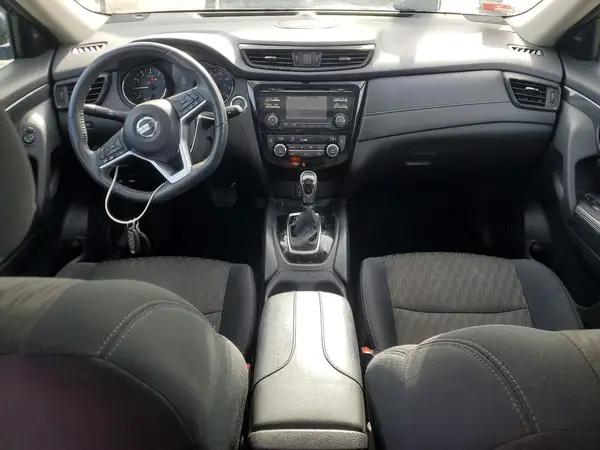 5N1AT2MV7HC772515 2017 NISSAN ROGUE - Image 8
