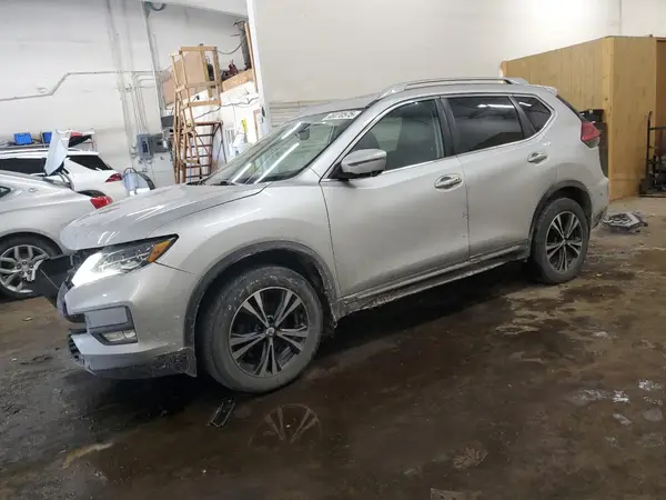 5N1AT2MV7HC777908 2017 NISSAN ROGUE - Image 1