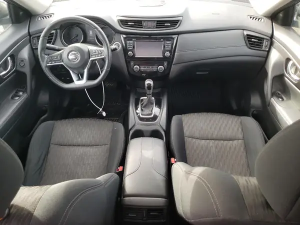 5N1AT2MV7HC780758 2017 NISSAN ROGUE - Image 8