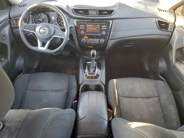 5N1AT2MV7HC784146 2017 NISSAN ROGUE - Image 8