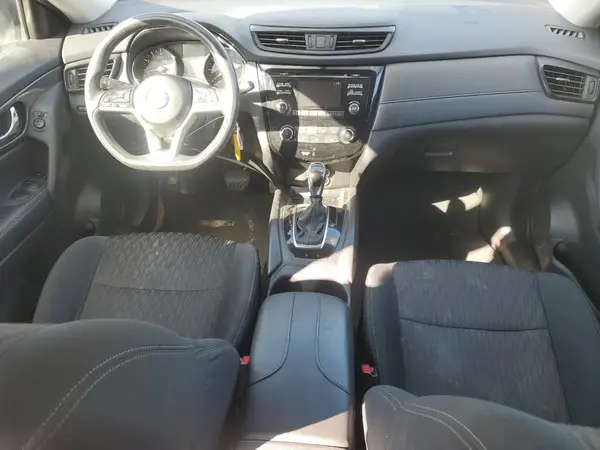 5N1AT2MV7HC785250 2017 NISSAN ROGUE - Image 8