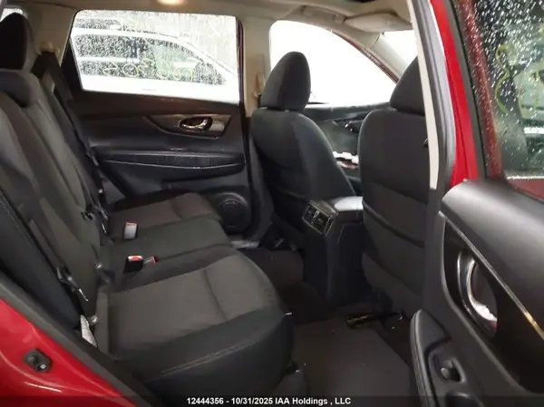 5N1AT2MV7HC786303 2017 NISSAN ROGUE - Image 8