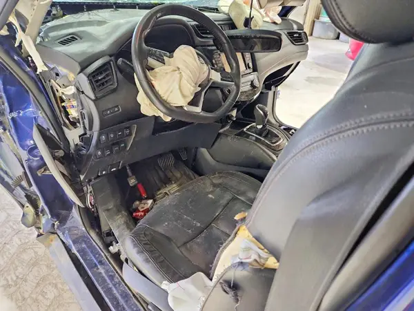 5N1AT2MV7HC790285 2017 NISSAN ROGUE - Image 8