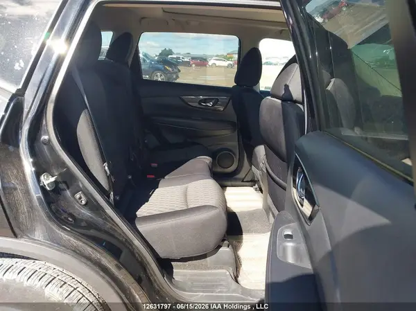 5N1AT2MV7HC792537 2017 NISSAN ROGUE - Image 8