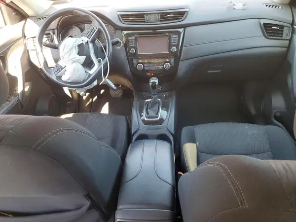 5N1AT2MV7HC794143 2017 NISSAN ROGUE - Image 8