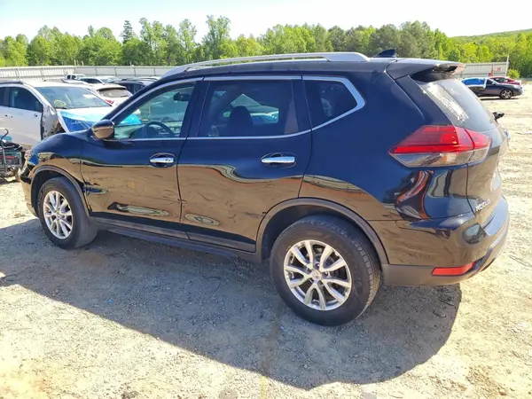 5N1AT2MV7HC794255 2017 NISSAN ROGUE - Image 2