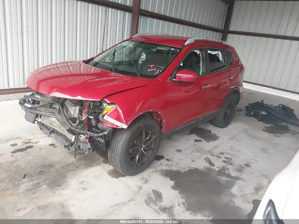 5N1AT2MV7HC795549 2017 NISSAN ROGUE - Image 2