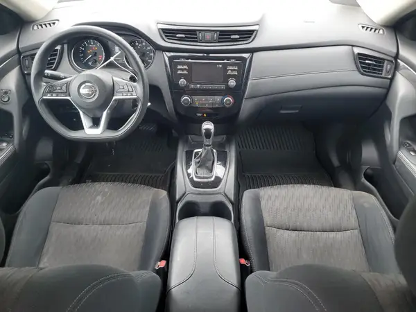 5N1AT2MV7HC797379 2017 NISSAN ROGUE - Image 8