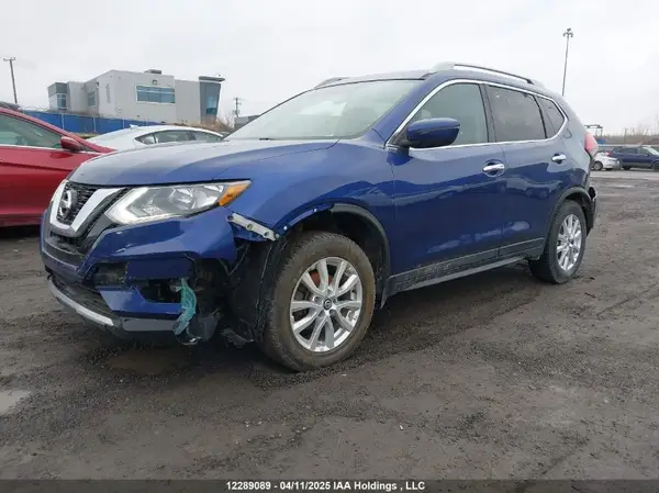 5N1AT2MV7HC805481 2017 NISSAN ROGUE - Image 2