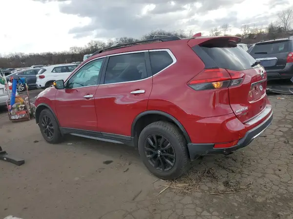 5N1AT2MV7HC817579 2017 NISSAN ROGUE - Image 2