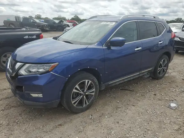 5N1AT2MV7HC818960 2017 NISSAN ROGUE - Image 1