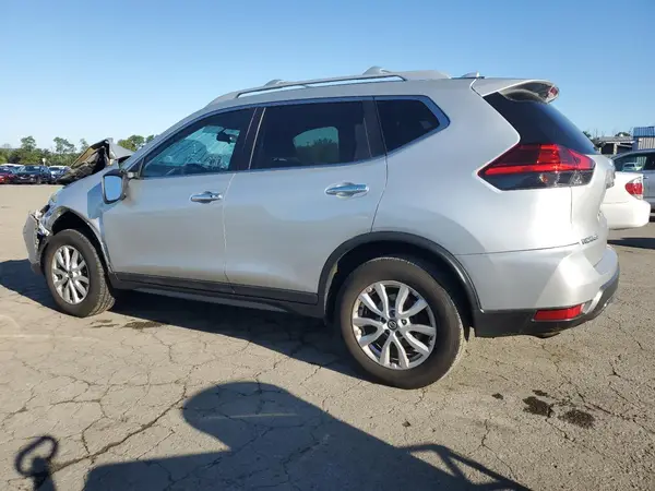 5N1AT2MV7HC821115 2017 NISSAN ROGUE - Image 2