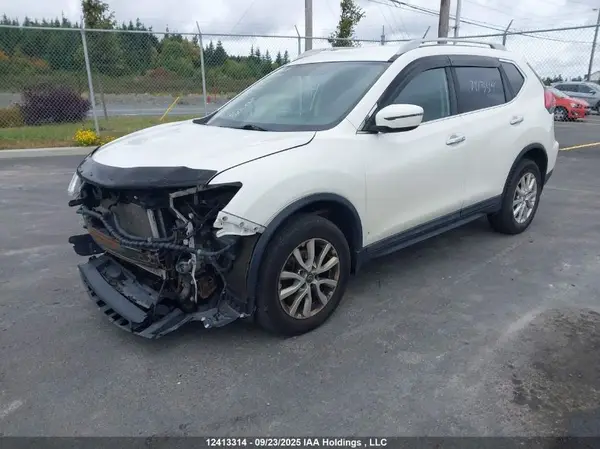 5N1AT2MV7HC822958 2017 NISSAN ROGUE - Image 2