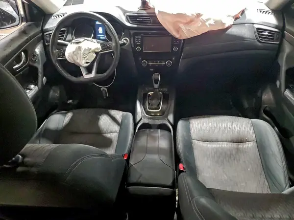 5N1AT2MV7HC823253 2017 NISSAN ROGUE - Image 8
