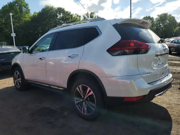 5N1AT2MV7HC826041 2017 NISSAN ROGUE - Image 2